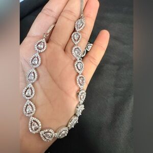 Elegant Silver Teardrop Necklace